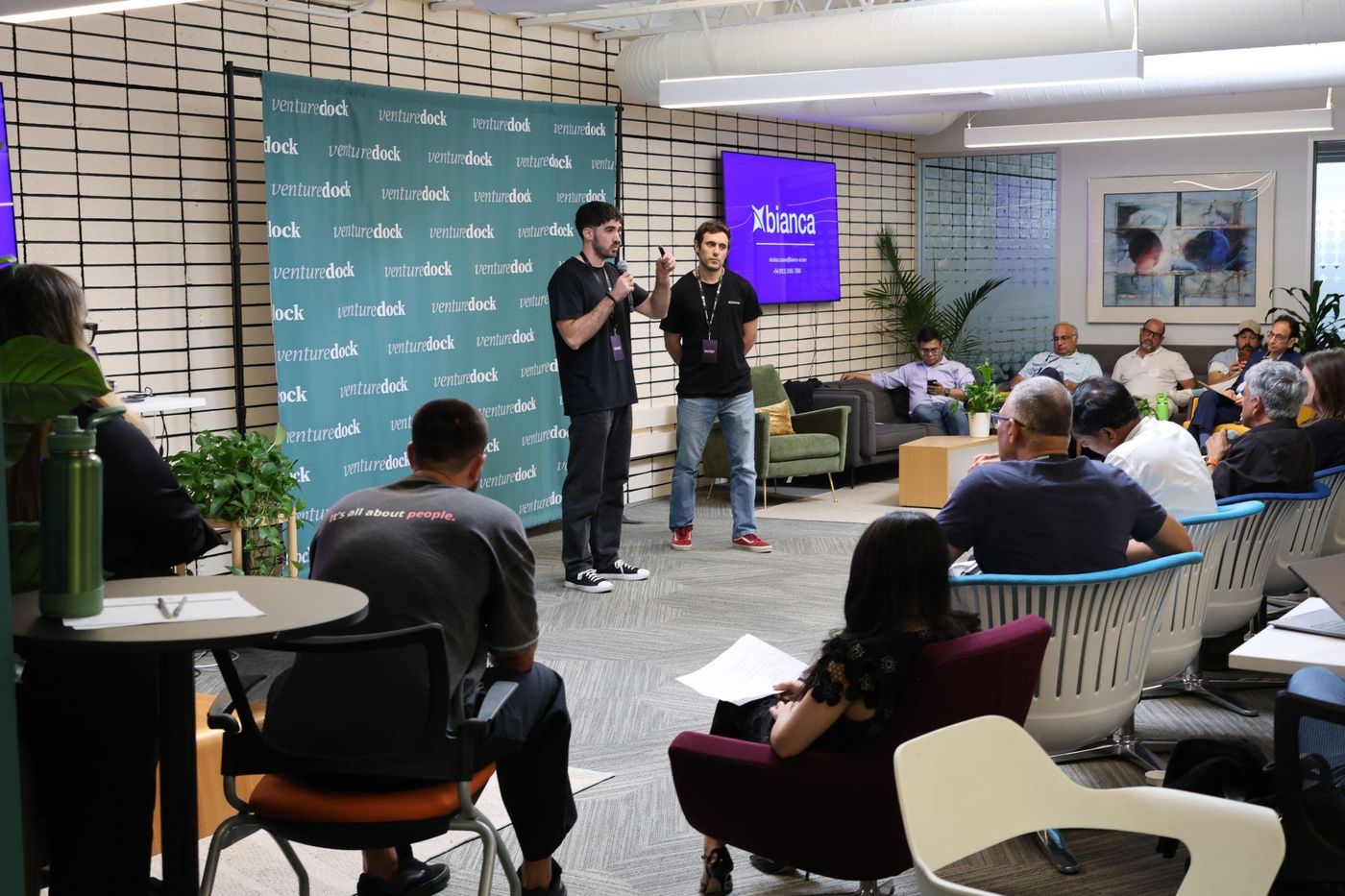 Founder pitch, LATAM cohort